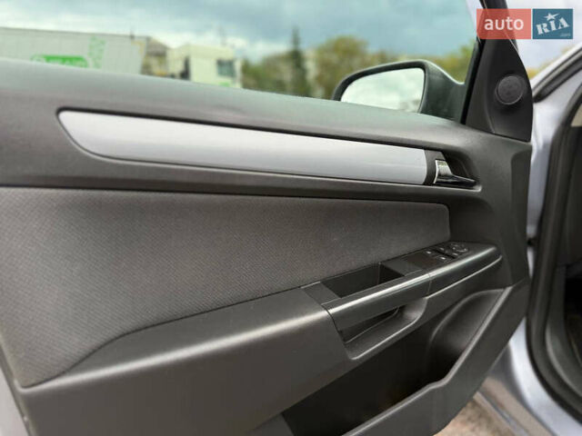 Сірий Опель Астра, об'ємом двигуна 1.8 л та пробігом 210 тис. км за 4999 $, фото 35 на Automoto.ua