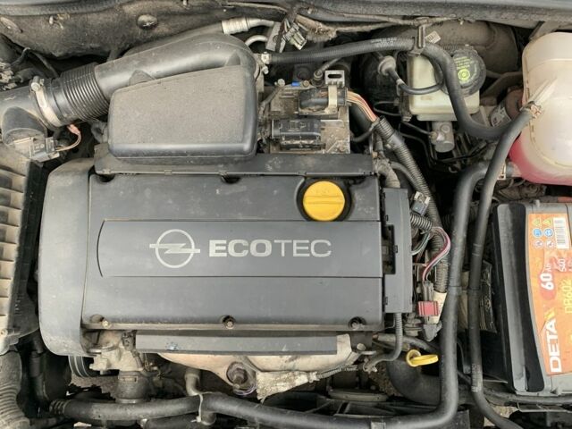 Сірий Опель Астра, об'ємом двигуна 1.6 л та пробігом 240 тис. км за 4999 $, фото 6 на Automoto.ua