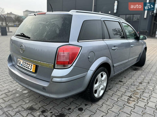 Серый Опель Астра, объемом двигателя 1.8 л и пробегом 211 тыс. км за 4499 $, фото 18 на Automoto.ua