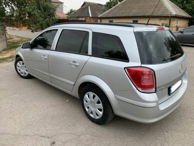 Сірий Опель Астра, об'ємом двигуна 1.8 л та пробігом 205 тис. км за 5300 $, фото 1 на Automoto.ua