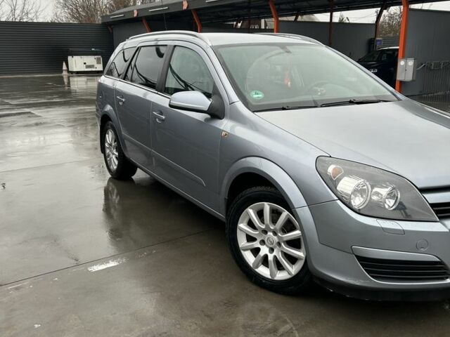 Сірий Опель Астра, об'ємом двигуна 1.6 л та пробігом 248 тис. км за 4800 $, фото 1 на Automoto.ua