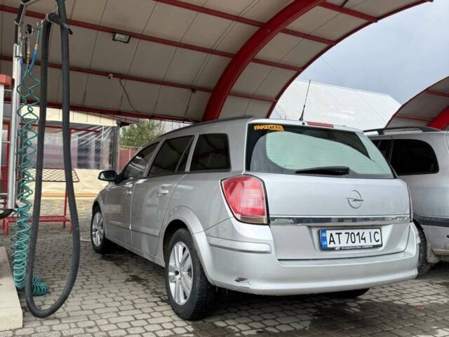 Сірий Опель Астра, об'ємом двигуна 1.6 л та пробігом 208 тис. км за 3900 $, фото 5 на Automoto.ua