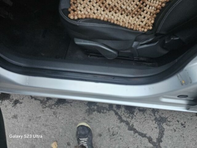 Сірий Опель Астра, об'ємом двигуна 1.7 л та пробігом 260 тис. км за 2200 $, фото 16 на Automoto.ua