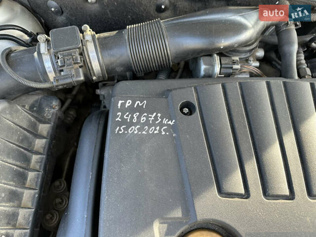 Сірий Опель Астра, об'ємом двигуна 1.8 л та пробігом 254 тис. км за 4000 $, фото 12 на Automoto.ua