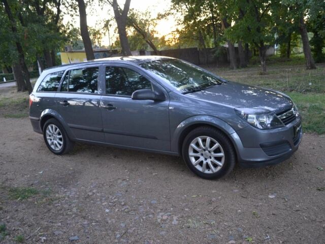 Серый Опель Астра, объемом двигателя 0 л и пробегом 250 тыс. км за 4750 $, фото 7 на Automoto.ua