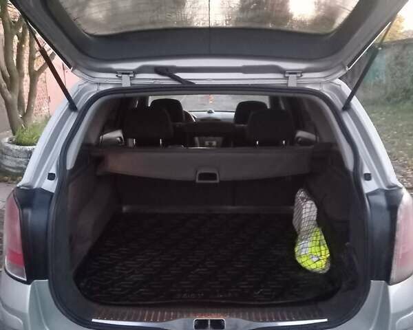 Серый Опель Астра, объемом двигателя 1.7 л и пробегом 320 тыс. км за 4700 $, фото 23 на Automoto.ua