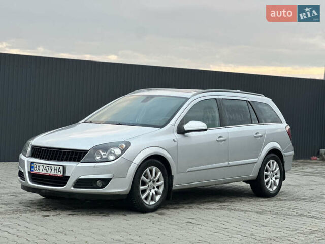 Серый Опель Астра, объемом двигателя 1.8 л и пробегом 192 тыс. км за 4899 $, фото 2 на Automoto.ua