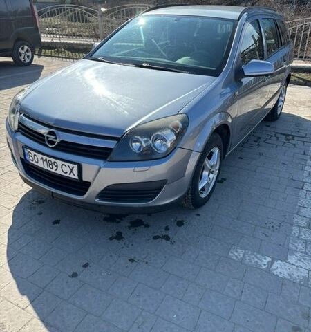 Серый Опель Астра, объемом двигателя 1.6 л и пробегом 204 тыс. км за 4500 $, фото 1 на Automoto.ua