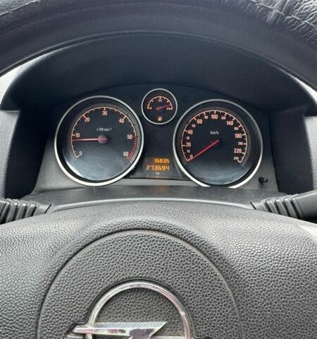 Сірий Опель Астра, об'ємом двигуна 1.25 л та пробігом 273 тис. км за 4500 $, фото 11 на Automoto.ua