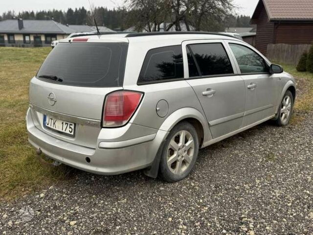 Серый Опель Астра, объемом двигателя 0 л и пробегом 187 тыс. км за 2305 $, фото 3 на Automoto.ua