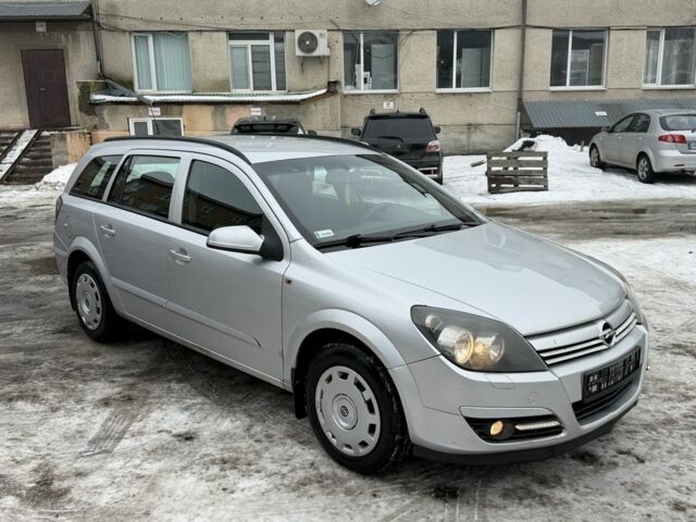 Сірий Опель Астра, об'ємом двигуна 1.7 л та пробігом 315 тис. км за 2450 $, фото 2 на Automoto.ua