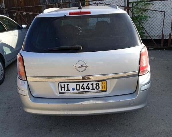 Сірий Опель Астра, об'ємом двигуна 1.9 л та пробігом 248 тис. км за 6000 $, фото 19 на Automoto.ua