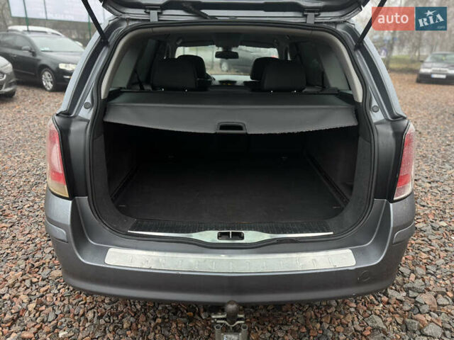 Сірий Опель Астра, об'ємом двигуна 1.6 л та пробігом 261 тис. км за 3999 $, фото 35 на Automoto.ua