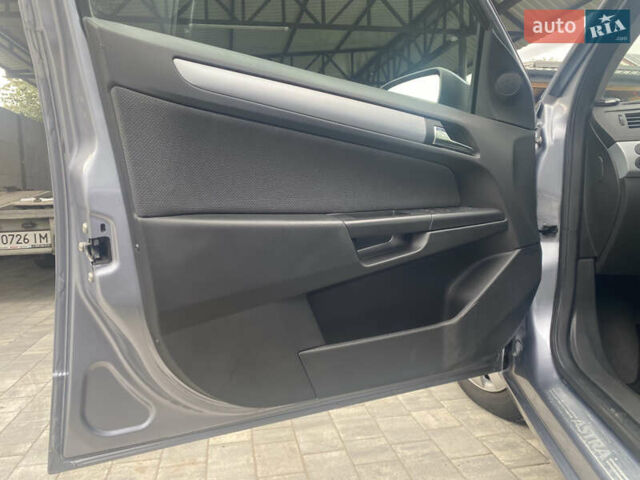 Сірий Опель Астра, об'ємом двигуна 1.8 л та пробігом 169 тис. км за 5650 $, фото 19 на Automoto.ua
