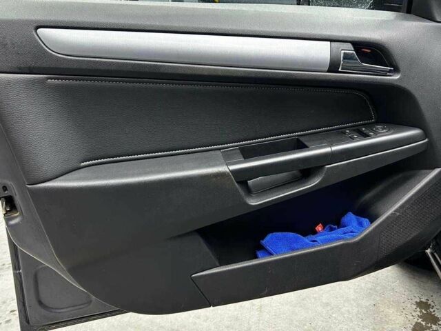 Серый Опель Астра, объемом двигателя 1.6 л и пробегом 249 тыс. км за 5700 $, фото 6 на Automoto.ua