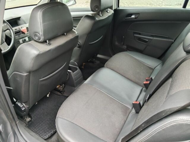 Сірий Опель Астра, об'ємом двигуна 1.6 л та пробігом 231 тис. км за 4550 $, фото 5 на Automoto.ua