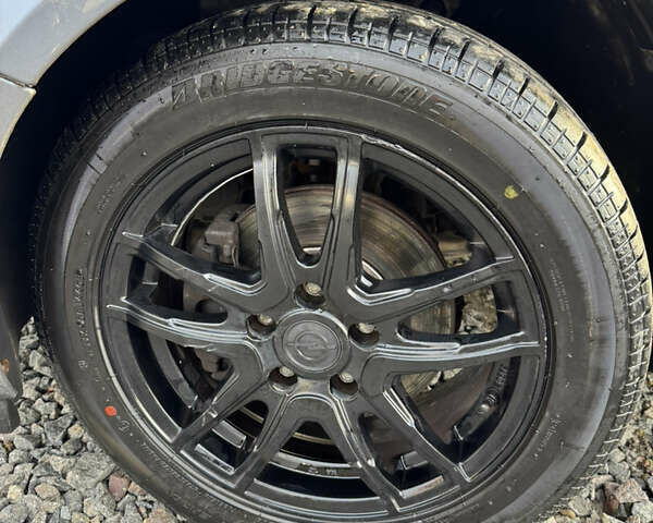 Сірий Опель Астра, об'ємом двигуна 1.69 л та пробігом 266 тис. км за 4500 $, фото 9 на Automoto.ua