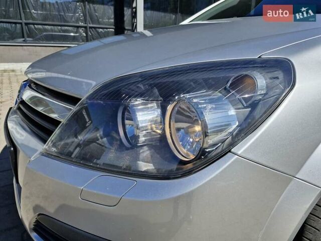 Серый Опель Астра, объемом двигателя 1.8 л и пробегом 225 тыс. км за 6300 $, фото 27 на Automoto.ua