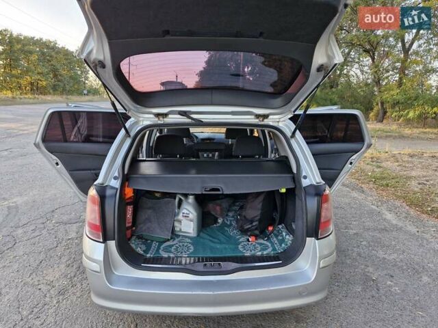 Сірий Опель Астра, об'ємом двигуна 1.6 л та пробігом 235 тис. км за 5500 $, фото 11 на Automoto.ua