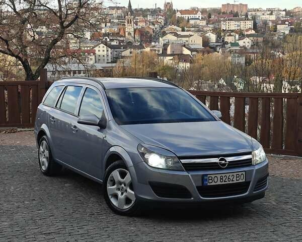 Опель Астра 2006 в Черткове на Automoto.ua Серый Опель Астра, объемом двигателя 1.3 л и пробегом 300 тыс. км за 3999 $, фото 2 на Automoto.ua