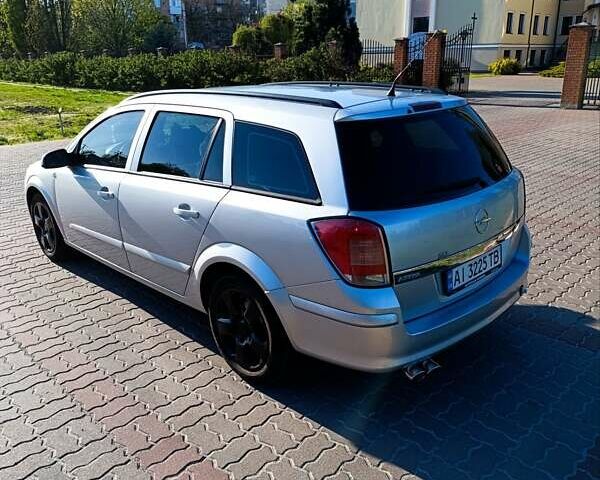 Серый Опель Астра, объемом двигателя 1.4 л и пробегом 311 тыс. км за 4500 $, фото 14 на Automoto.ua