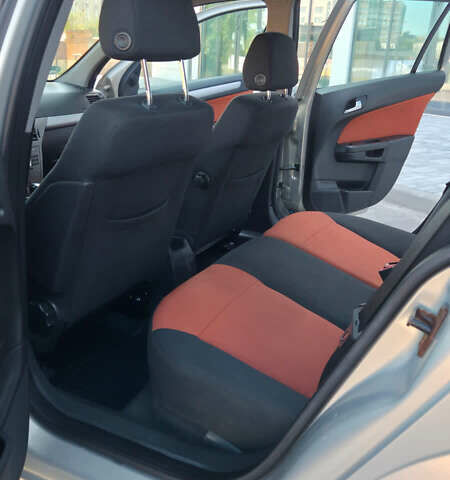 Сірий Опель Астра, об'ємом двигуна 1.8 л та пробігом 181 тис. км за 6500 $, фото 12 на Automoto.ua