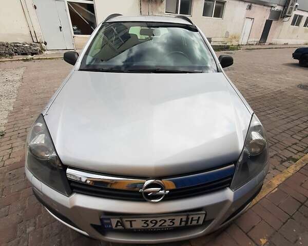 Сірий Опель Астра, об'ємом двигуна 1.9 л та пробігом 216 тис. км за 6500 $, фото 4 на Automoto.ua