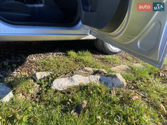 Серый Опель Астра, объемом двигателя 1.3 л и пробегом 385 тыс. км за 4500 $, фото 10 на Automoto.ua