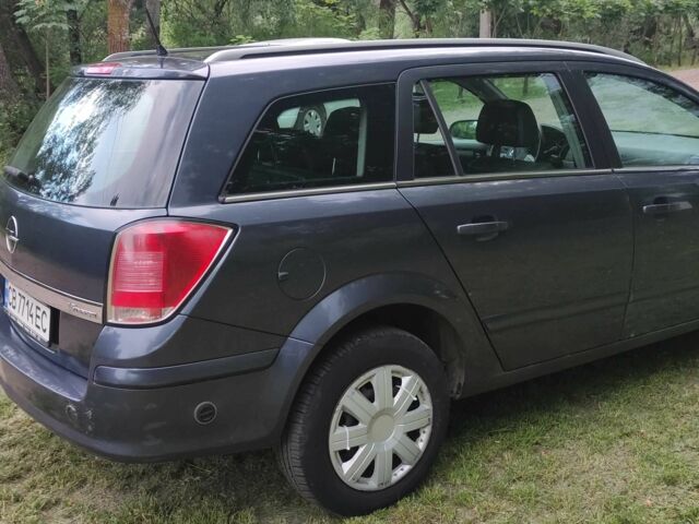 Серый Опель Астра, объемом двигателя 1.6 л и пробегом 280 тыс. км за 4800 $, фото 17 на Automoto.ua