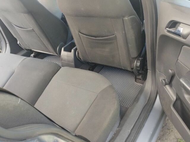 Серый Опель Астра, объемом двигателя 1.6 л и пробегом 120 тыс. км за 4300 $, фото 13 на Automoto.ua