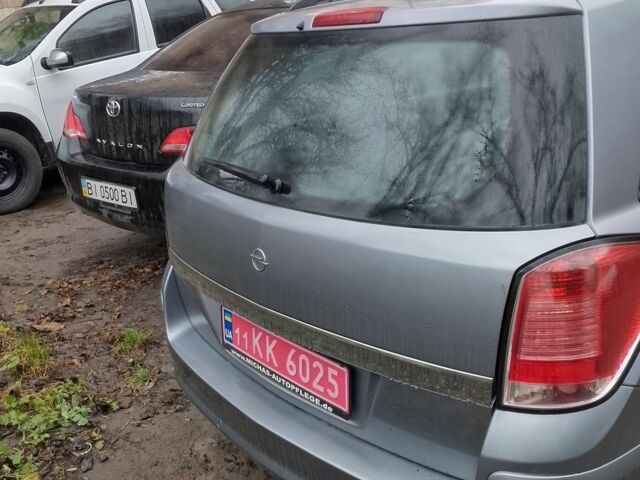 Серый Опель Астра, объемом двигателя 1.8 л и пробегом 215 тыс. км за 5000 $, фото 3 на Automoto.ua
