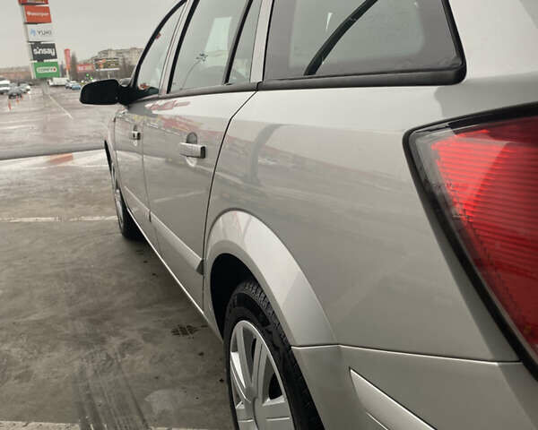 Сірий Опель Астра, об'ємом двигуна 1.6 л та пробігом 180 тис. км за 4450 $, фото 9 на Automoto.ua