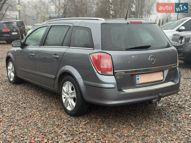 Сірий Опель Астра, об'ємом двигуна 1.6 л та пробігом 261 тис. км за 3999 $, фото 24 на Automoto.ua