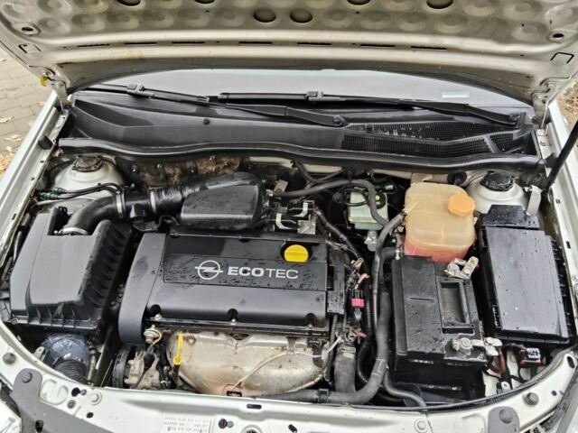 Сірий Опель Астра, об'ємом двигуна 1.6 л та пробігом 231 тис. км за 4550 $, фото 7 на Automoto.ua