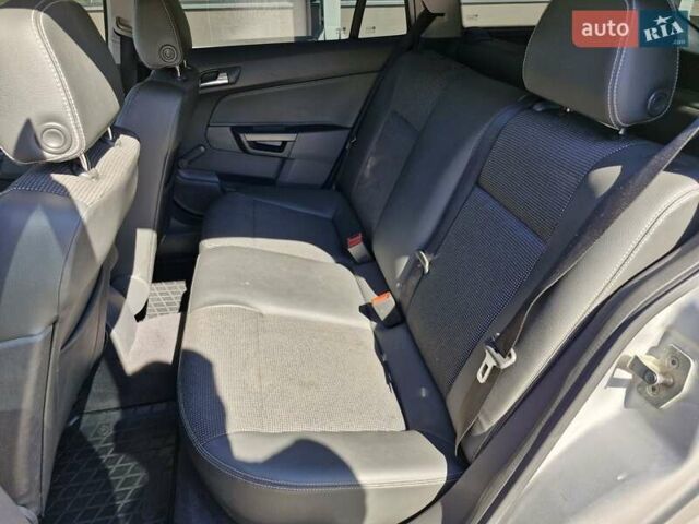 Серый Опель Астра, объемом двигателя 1.8 л и пробегом 225 тыс. км за 6300 $, фото 14 на Automoto.ua