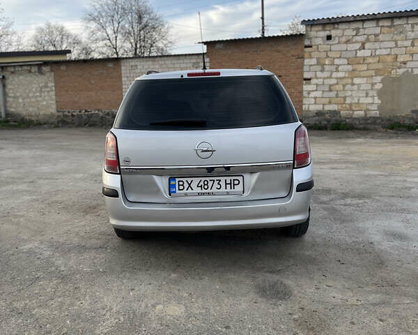 Сірий Опель Астра, об'ємом двигуна 1.7 л та пробігом 280 тис. км за 4850 $, фото 3 на Automoto.ua