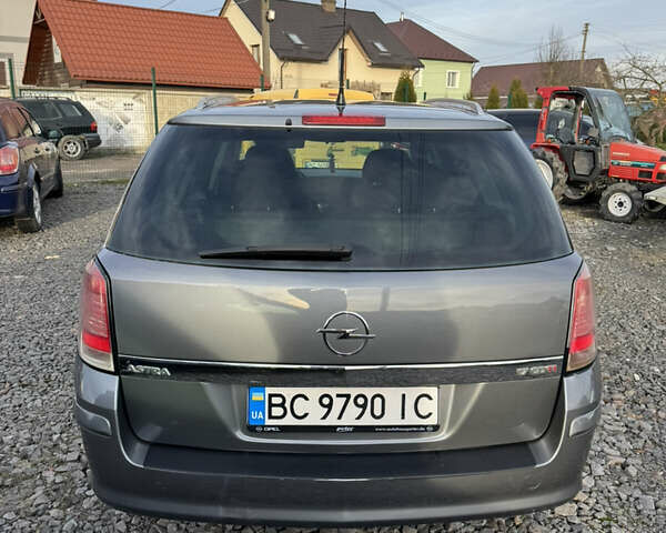 Сірий Опель Астра, об'ємом двигуна 1.69 л та пробігом 266 тис. км за 4500 $, фото 6 на Automoto.ua