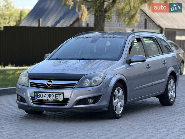 Сірий Опель Астра, об'ємом двигуна 1.91 л та пробігом 228 тис. км за 3999 $, фото 2 на Automoto.ua