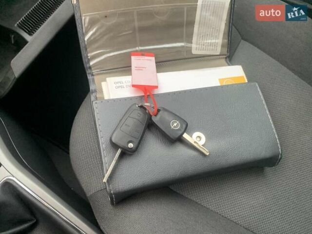 Серый Опель Астра, объемом двигателя 1.6 л и пробегом 195 тыс. км за 4790 $, фото 7 на Automoto.ua