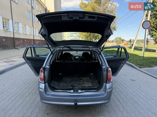 Сірий Опель Астра, об'ємом двигуна 1.91 л та пробігом 228 тис. км за 3999 $, фото 41 на Automoto.ua
