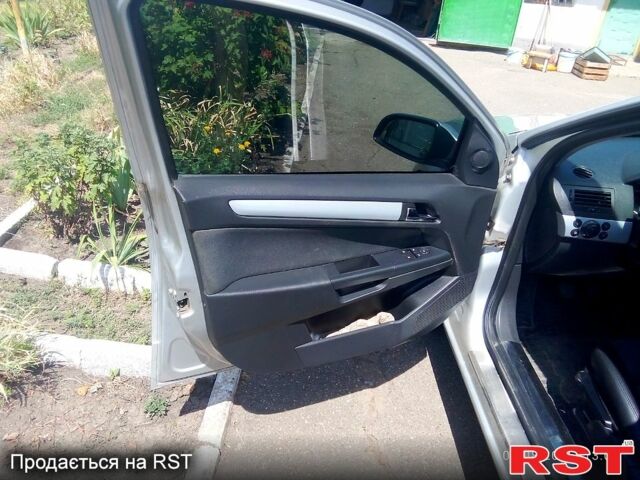 Сірий Опель Астра, об'ємом двигуна 1.6 л та пробігом 297 тис. км за 5250 $, фото 10 на Automoto.ua