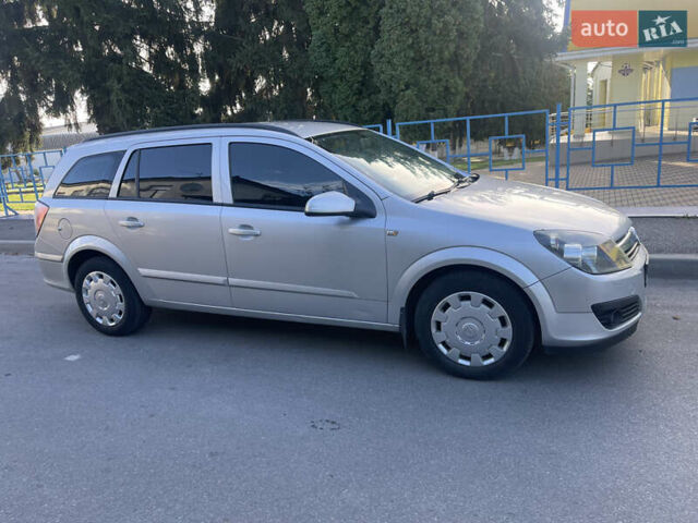 Сірий Опель Астра, об'ємом двигуна 1.6 л та пробігом 232 тис. км за 4150 $, фото 2 на Automoto.ua
