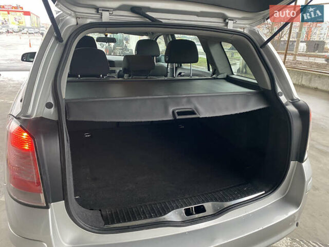 Сірий Опель Астра, об'ємом двигуна 1.6 л та пробігом 180 тис. км за 4450 $, фото 26 на Automoto.ua