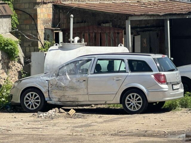 Сірий Опель Астра, об'ємом двигуна 1.6 л та пробігом 218 тис. км за 3000 $, фото 5 на Automoto.ua