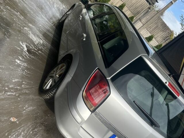 Серый Опель Астра, объемом двигателя 1.9 л и пробегом 1 тыс. км за 2500 $, фото 3 на Automoto.ua