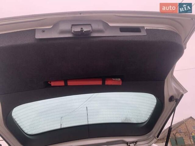 Серый Опель Астра, объемом двигателя 1.6 л и пробегом 195 тыс. км за 4790 $, фото 10 на Automoto.ua