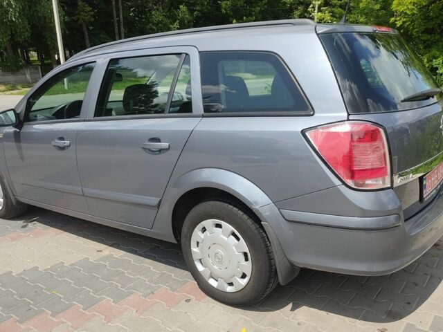 Сірий Опель Астра, об'ємом двигуна 1.6 л та пробігом 186 тис. км за 4999 $, фото 2 на Automoto.ua