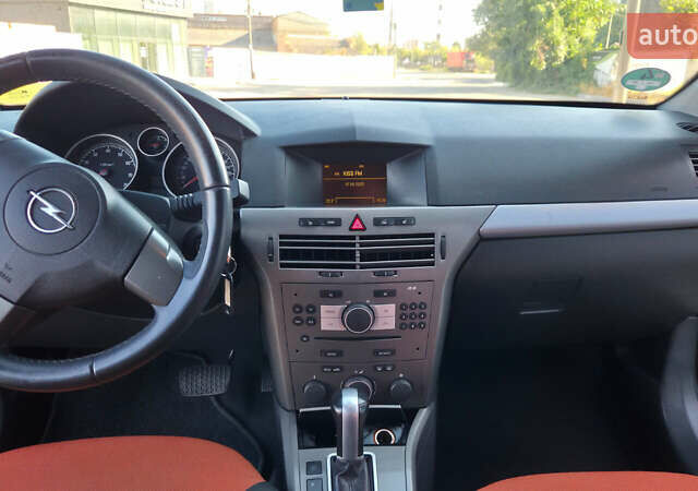 Сірий Опель Астра, об'ємом двигуна 1.8 л та пробігом 181 тис. км за 6500 $, фото 14 на Automoto.ua