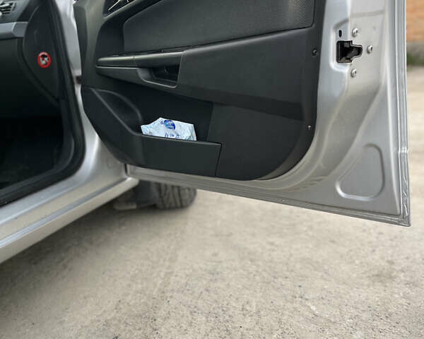 Сірий Опель Астра, об'ємом двигуна 1.7 л та пробігом 280 тис. км за 4850 $, фото 4 на Automoto.ua