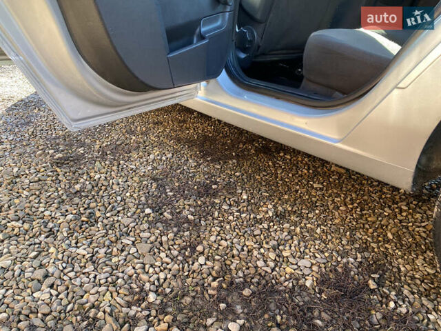 Серый Опель Астра, объемом двигателя 1.3 л и пробегом 385 тыс. км за 4500 $, фото 8 на Automoto.ua